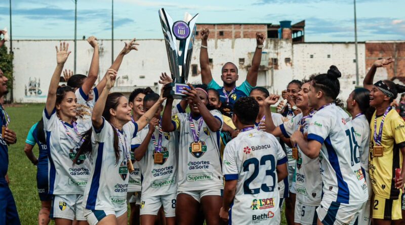 IAPE goleia o Atléticos e conquista título do Maranhense Feminino